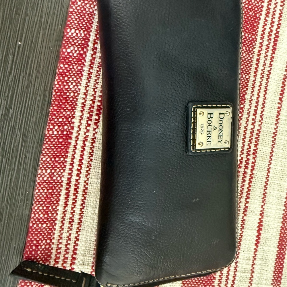 Dooney & Bourke Black Leather large zip around wallet